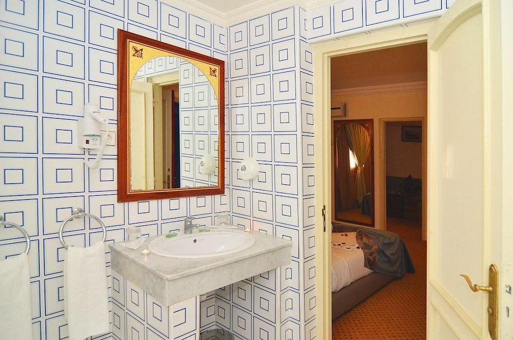 Omega Hotel Agadir Esterno foto